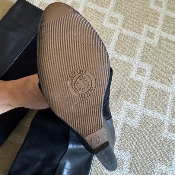 Donald J Pliner Black Suede & Leather Wedge Knee-High Boots Fall Holiday Size 5 - Picture 4 of 6